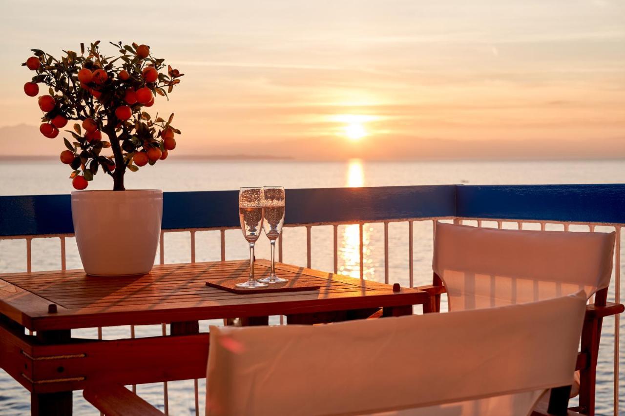 Seafront Luxury President Suite Aegean Sunset Thessaloniki Exterior photo